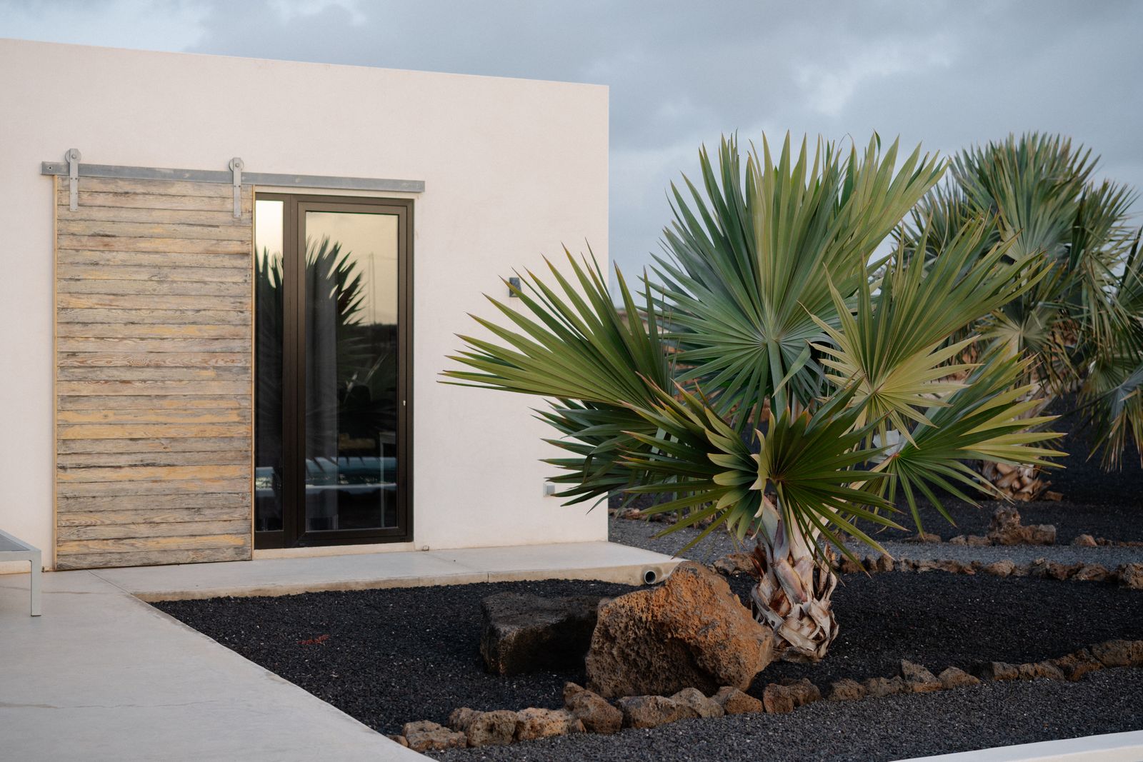 Aluminium Sliding Doors: Complete Technical & Buyer’s Guide Aluminium Sliding Doors: Complete Technical & Buyer’s Guide